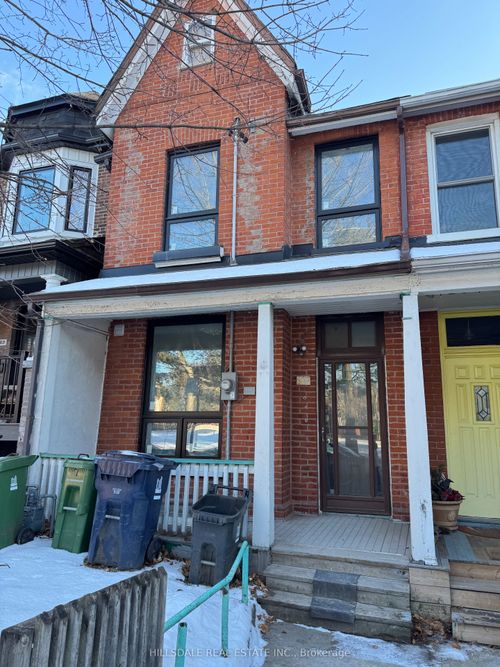 lower-unit-687 Markham St, Toronto, ON, M6G2M2 | Card Image