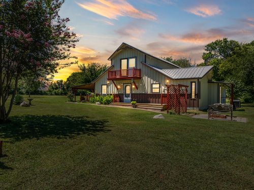150 Private Road 311, Abbott, TX, 76621-3271 | Card Image