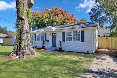 617 Darlene Ave, Metairie, LA, 70003-3805 | Card Image