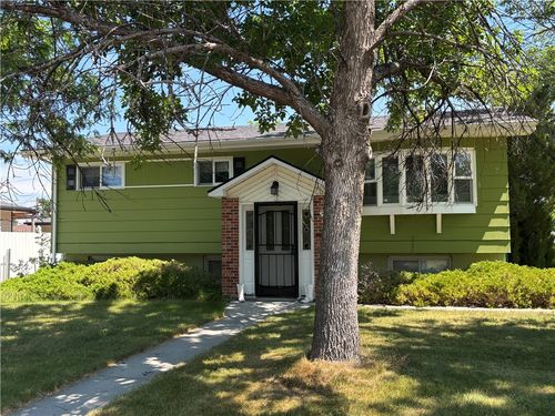 3 N Terry Ave, Hardin, MT, 59034-2328 | Card Image