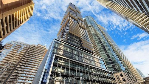 1310-55 Charles St E, Toronto, ON, M4Y0J1 | Card Image