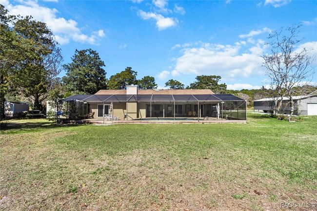 7618 W Golf Club St, House other with 3 bedrooms, 2 bathrooms and 2 parking in Crystal River FL | Image 36