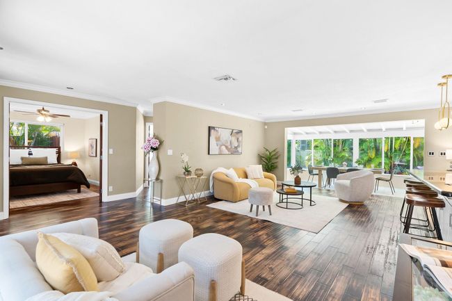8 Ne 29 Th St, House other with 3 bedrooms, 2 bathrooms and null parking in Wilton Manors FL | Image 8