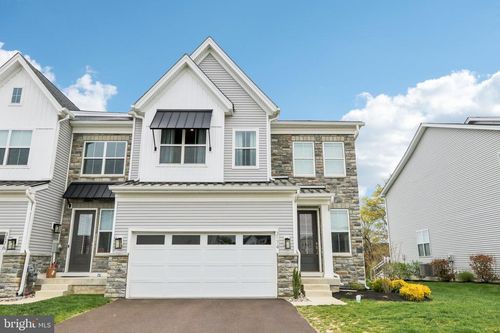 e-3174 Wier Dr E, WARRINGTON, PA, 18976-3672 | Card Image