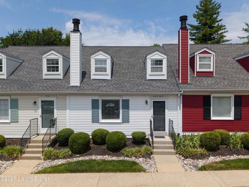 10787 Colonial Woods Way, Louisville, KY, 40223-2646 | Card Image