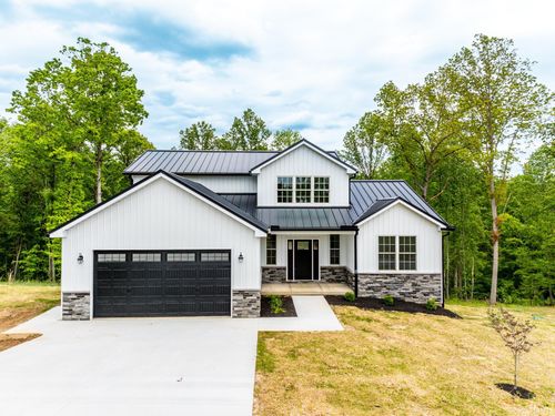 13 Red Oak Dr, Bedford, IN, 47421-9167 | Card Image