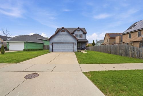 1122 Leo Singer Ln, Zion, IL, 60099-4601 | Card Image