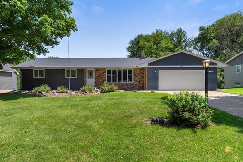 8051 Petunia, Victoria, MN, 55386-7711 | Card Image