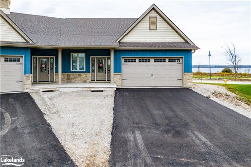 115 Hawthorn Cres, Kemble, ON, N0H1S0 | Card Image