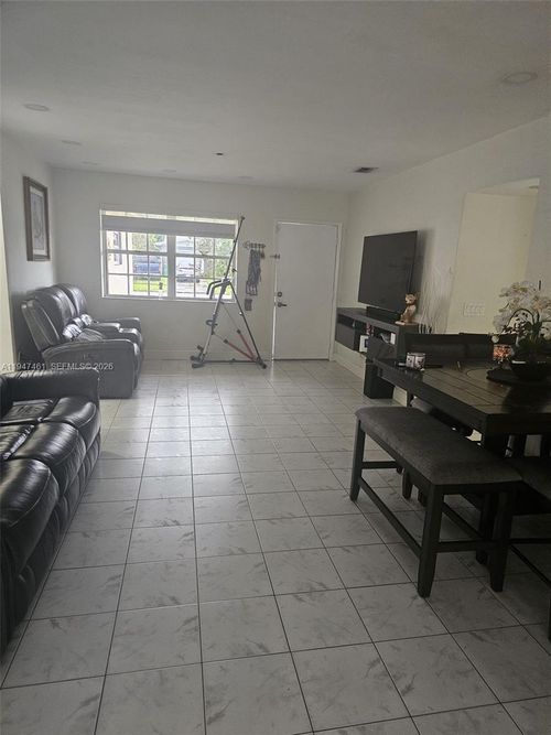 8930 Sw 197th Ter, Cutler Bay, FL, 33157-8967 | Card Image