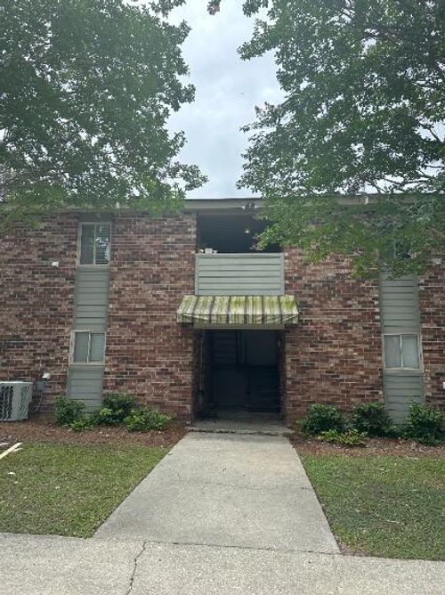 704 Andrea Ln, Hanahan, SC, 29410-8630 | Card Image