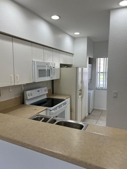 104-8382 Sw 29th St, Miramar, FL, 33025-2968 | Card Image