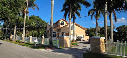 11650 Nw 17th Ct, Plantation, FL, 33323-2204 | Card Image