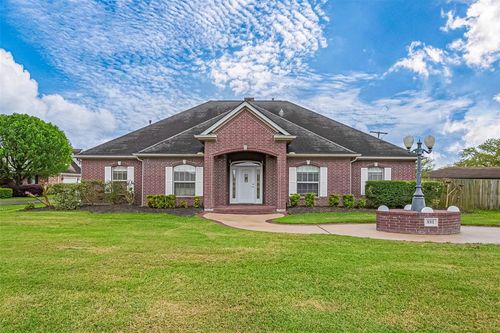 881 Baker Avenue Avenue, Port Neches, TX, 77651 | Card Image