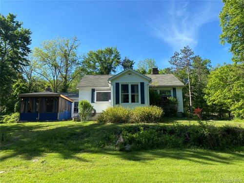 894 Upper Mountain Rd, Pine Bush, NY, 12566-5539 | Card Image