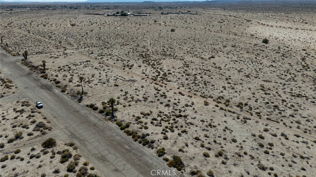 Land in Thermal
