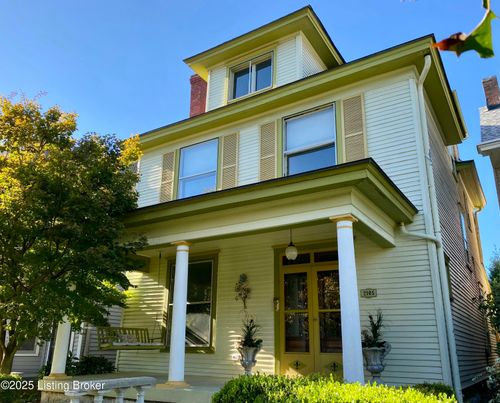 2105 Edgeland Ave, Louisville, KY, 40204-1422 | Card Image