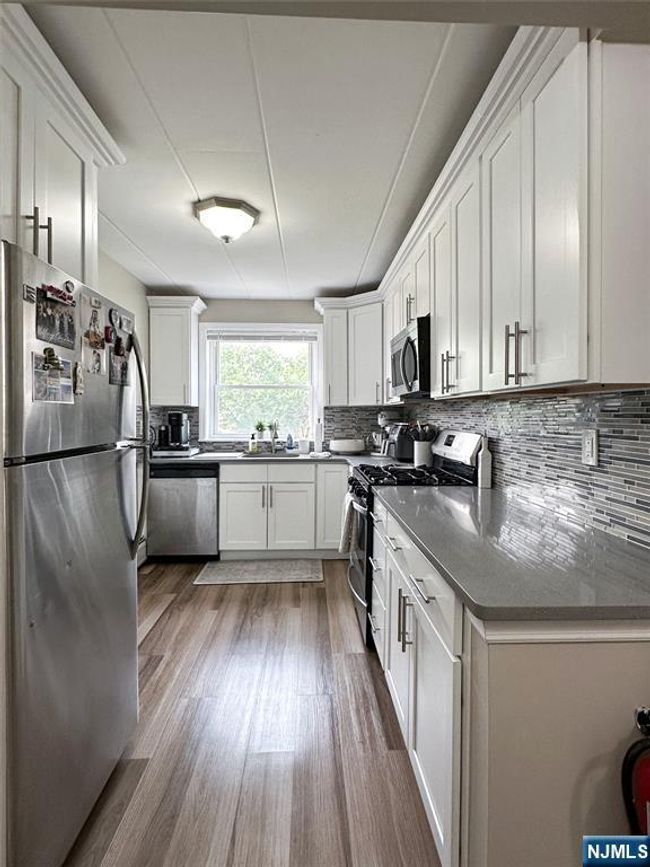 25 Jefferson St, Condo with 1 bedrooms, 1 bathrooms and null parking in Hackensack NJ | Image 4
