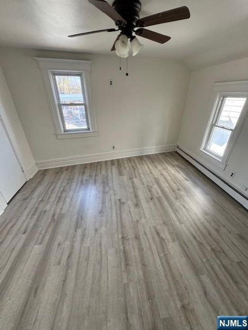 614 River Dr, Garfield, NJ, 07026-3819 | Card Image