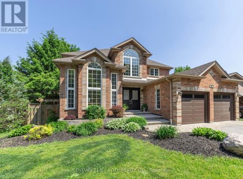 48 Crimson Ridge Road, Barrie (Bayshore), ON, L4N9S1 | Card Image