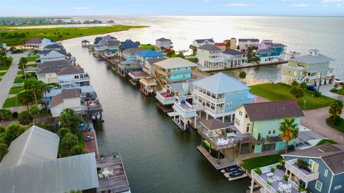 22823 Chiquita St, Galveston, TX, 77554-1521 | Card Image