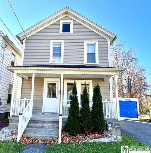 117 Eagle Street, Pomfret, NY, 14063 | Card Image