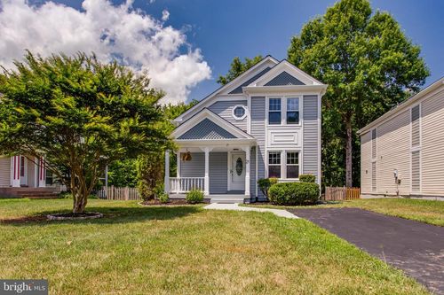 21 Ferguson Ct, STERLING, VA, 20165-5704 | Card Image