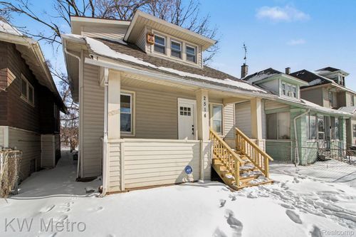 2514 Beals St, Detroit, MI, 48214-1775 | Card Image