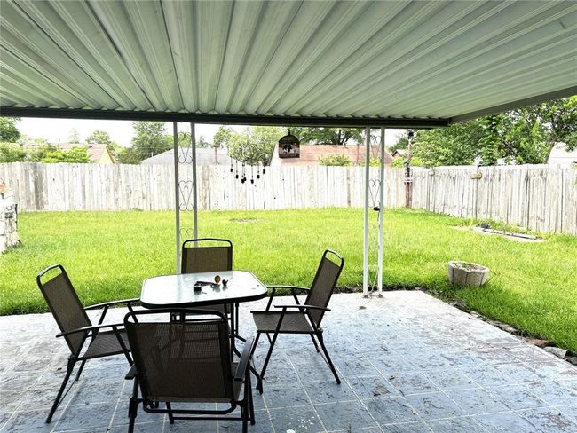 8403 Swan Meadow Ln, House other with 3 bedrooms, 2 bathrooms and null parking in Humble TX | Image 12