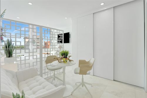 apt-816-700 Biltmore Way, Coral Gables, FL, 33134-7545 | Card Image