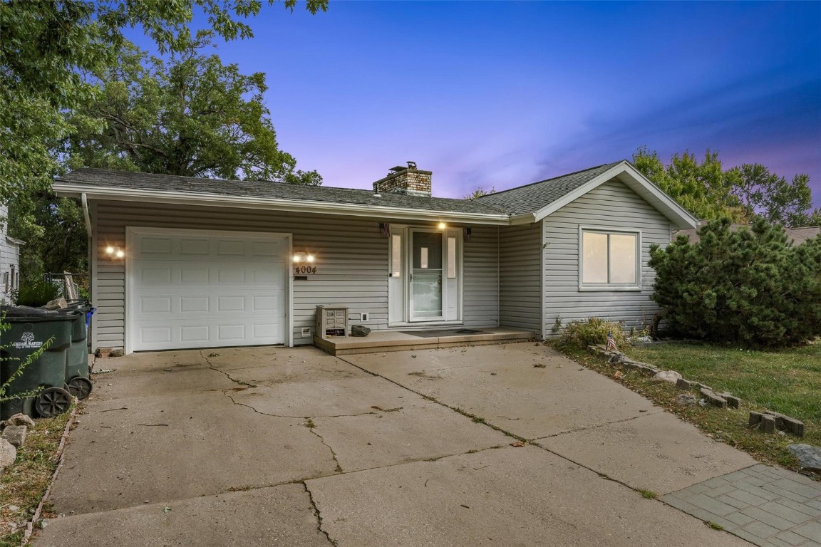 Soutter Ave, Cedar Rapids, IA 52403