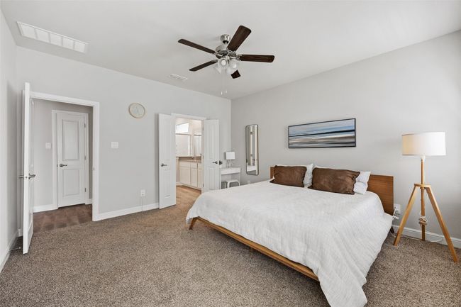 Primary Bedroom | Image 23