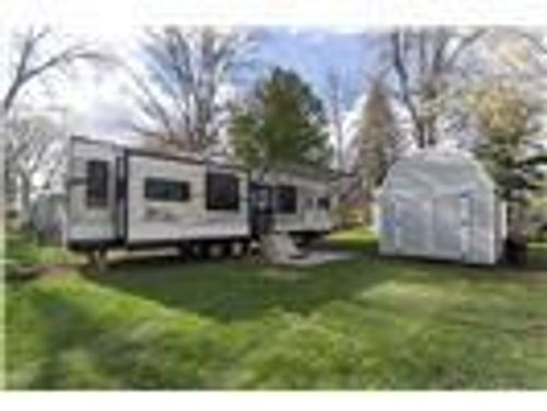 32741 N Lakes Trl, Lindstrom, MN, 55045-9141 | Card Image