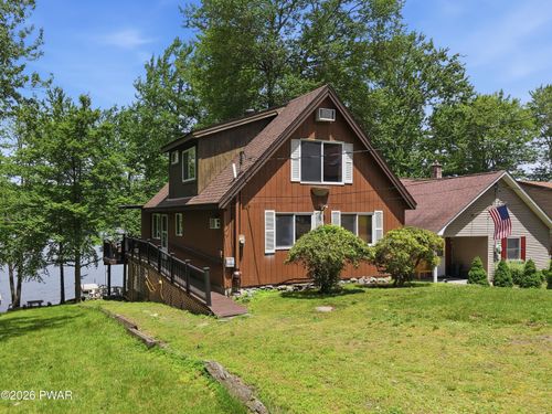 113 Paradise Rd W, Greentown, PA, 18426-3814 | Card Image