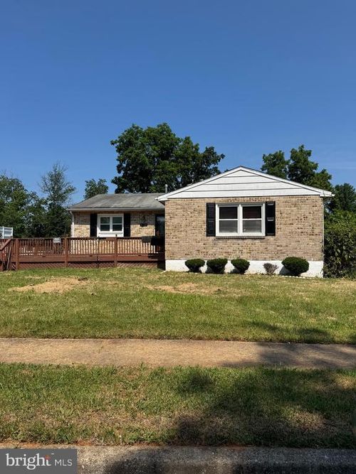 8402 Maymeadow Ct, BALTIMORE, MD, 21244-2148 | Card Image