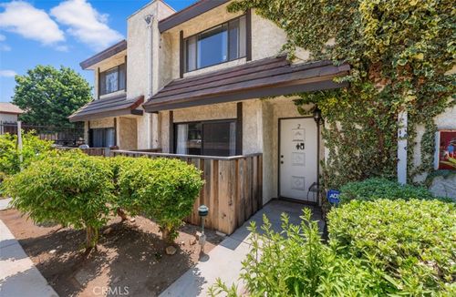 unit-2-9525 Sylmar Ave, Panorama City, CA, 91402-6987 | Card Image