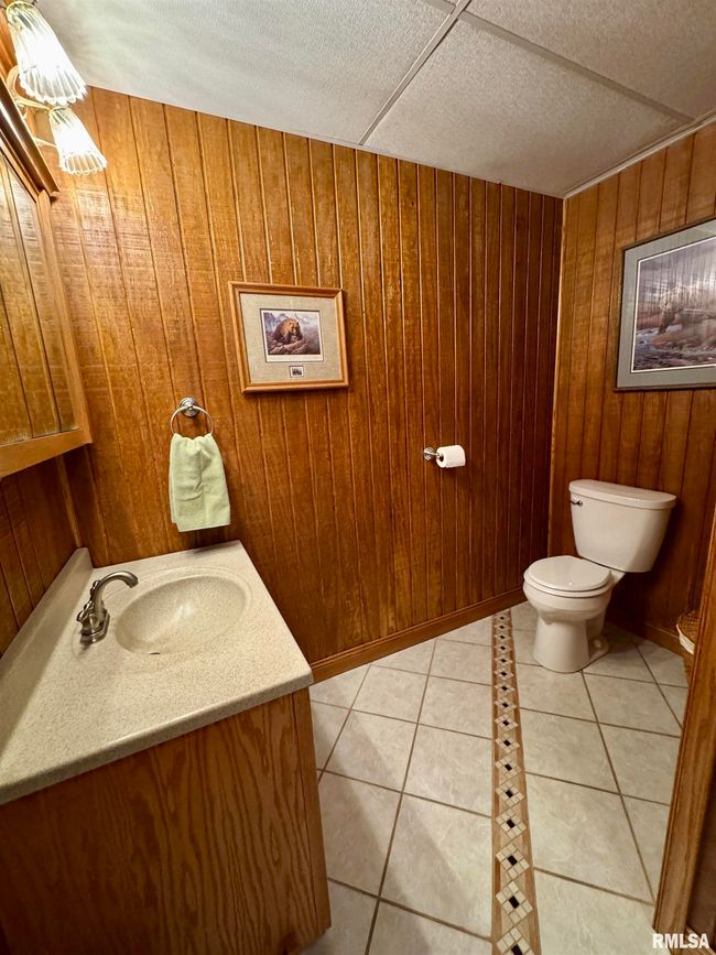 1316 Bridgeport Rd, House other with 3 bedrooms, 2 bathrooms and null parking in Maquon IL | Image 54