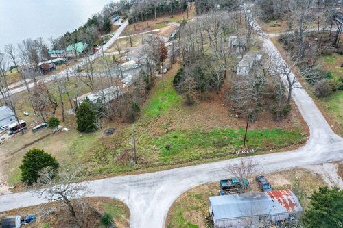 231 7th Ave, Ridgedale, MO, 65739-9795 | Card Image