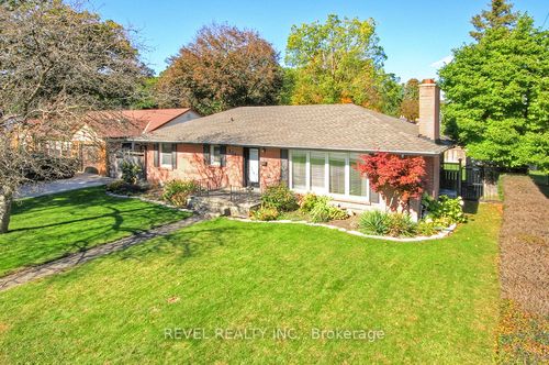 1341 Byron Baseline Rd, London, ON, N6K2E5 | Card Image
