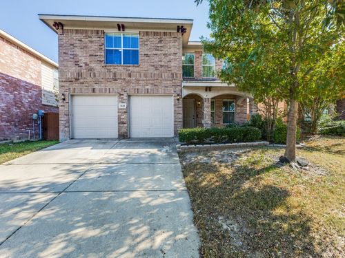 2038 Stagecoach Trl, Heartland, TX, 75126-8290 | Card Image