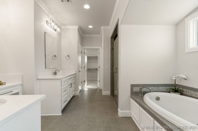 16508 S 3 Rd West Ave, House other with 4 bedrooms, 4 bathrooms and null parking in Glenpool OK | Image 18