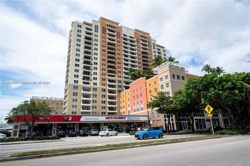 1903-3232 Sw 22nd Ter, Miami, FL, 33145-3110 | Card Image