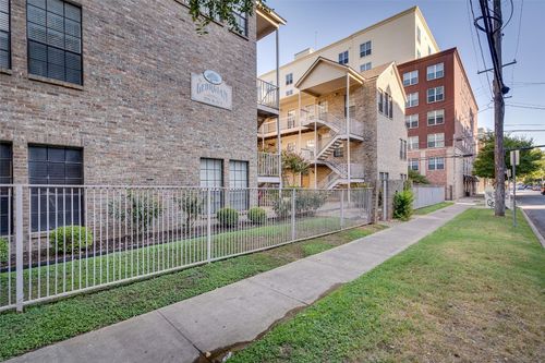 apt-205-715 W 22nd 1/2 St, Austin, TX, 78705-5143 | Card Image