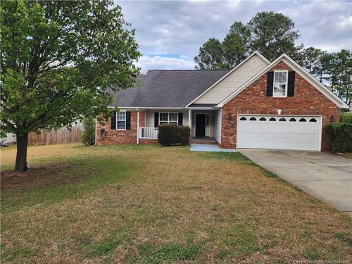 136 Cross Creek Dr, Raeford, NC, 28376-9440 | Card Image