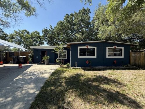 8507 Libby Ln, TAMPA, FL, 33619-6633 | Card Image