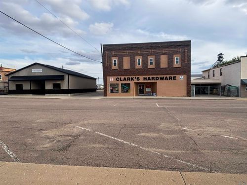 20 W 2nd St, Kingsley, IA, 51028-7708 | Card Image