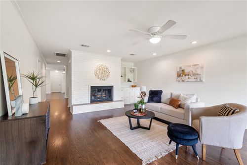 apt-c-11129 Pinehurst Dr, Austin, TX, 78747-1478 | Card Image