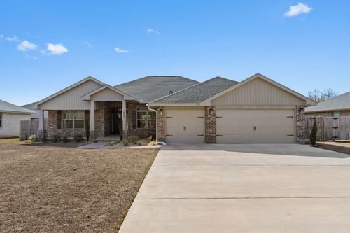 5823 Crestlake Dr, Crestview, FL, 32536-9401 | Card Image