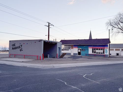 100 W Geneva, East Carbon, UT, 84520-7710 | Card Image
