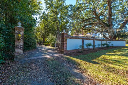 927 Fishburne Rd, Pinopolis, SC, 29469-5083 | Card Image